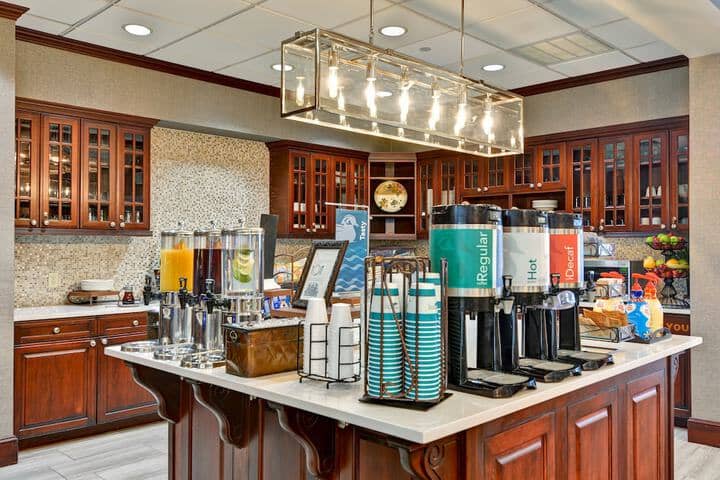 Breakfast/Coffee Service 40 of 49