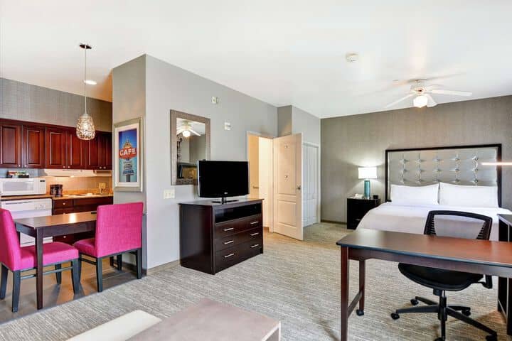 Room 11 of 49